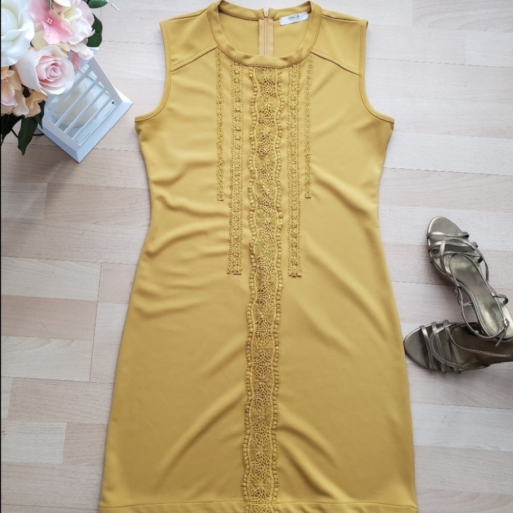 Yellow Shift  Dress Size Small